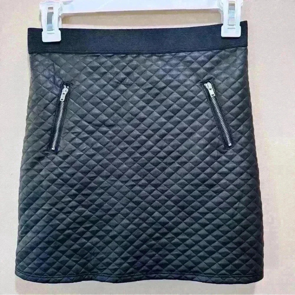Amy Byer Girls Quilted Pleather Skirt size L​ - Picture 1 of 5